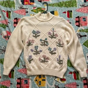 Alfred Dunner Floral Winter Sweater (Medium)